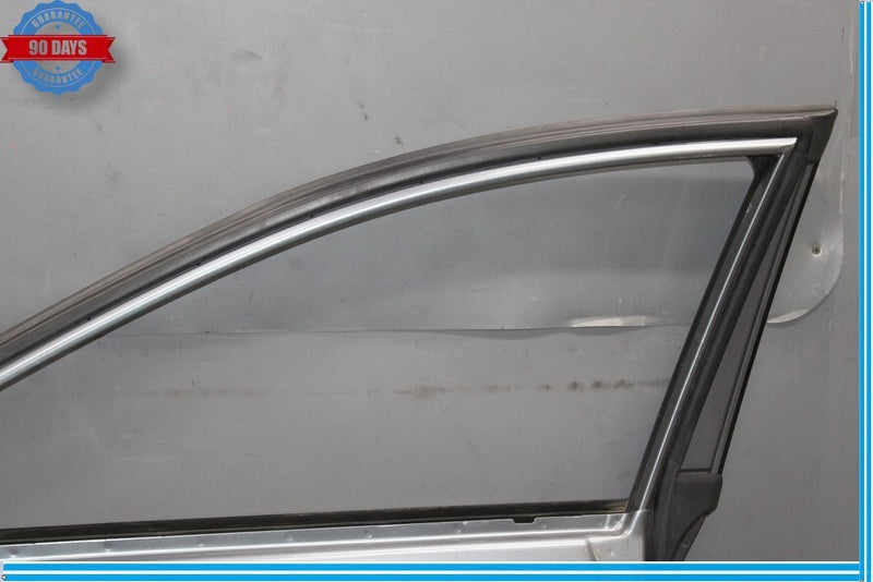 Load image into Gallery viewer, 15-16 Hyundai Genesis Front Right Passenger Side Exterior Door Shell Panel Oem
