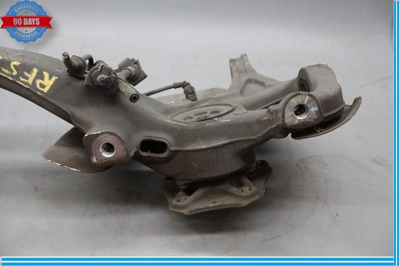 Load image into Gallery viewer, 10-16 Porsche Panamera Front Right Passenger Side Spindle Knuckle Hub Oem
