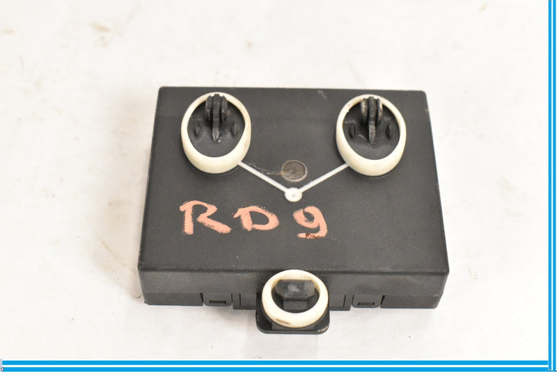 Load image into Gallery viewer, 2009-2012 A4 AUDI A4 RIGHT FRONT PASSENGER DOOR CONTROL MODULE OEM 8T0959792M
