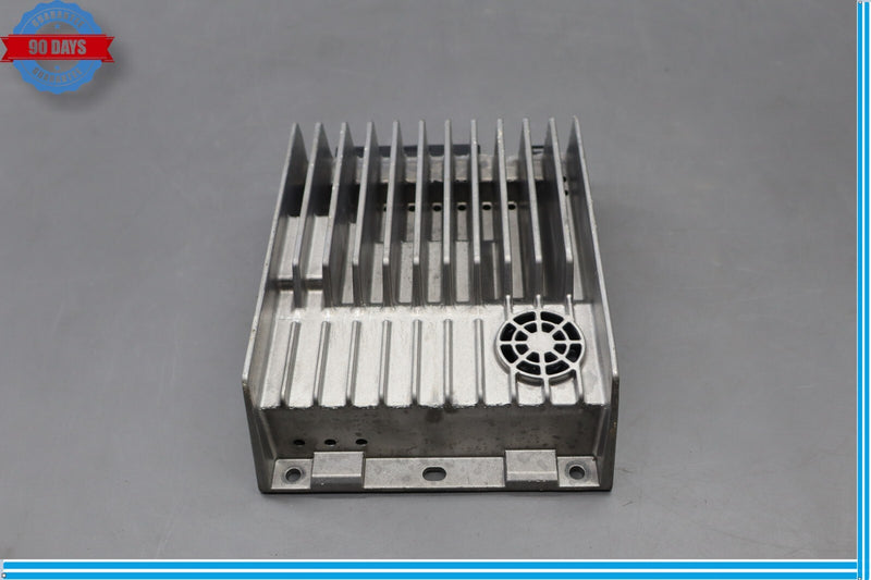 Load image into Gallery viewer, 08-18 Mercedes C300 CLS550 E350 E550 Amplifier Amp Harman/Becker 2469008213 Oem
