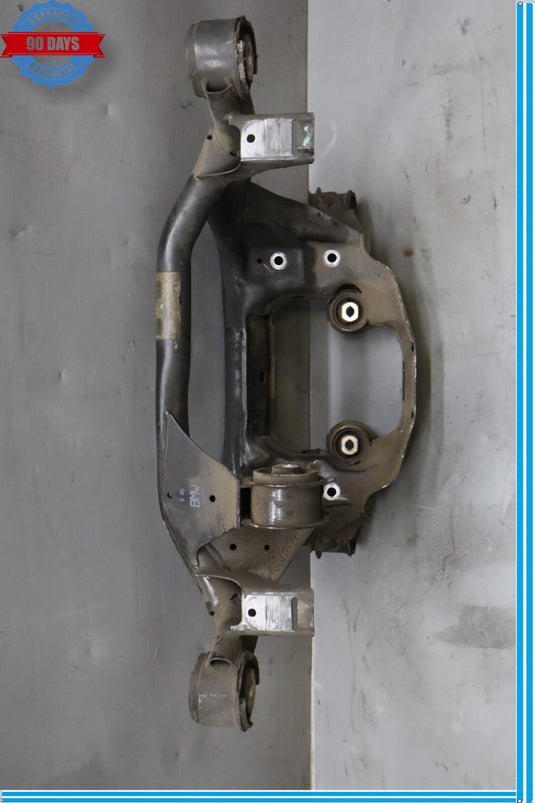 03-08 BMW E85 Z4 Convertible Rear Sub Frame Crossmember Cradle 33306777725 Oem
