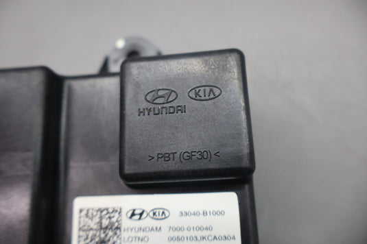 15-20 Hyundai Genesis G80 Fuel Pump Control Module Unit 33040B1000 Oem