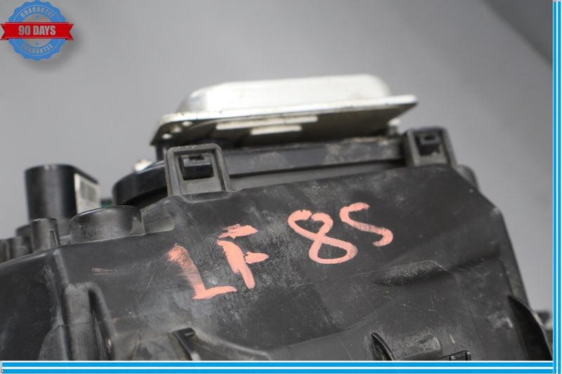 Load image into Gallery viewer, 10-13 OEM Porsche Panamera 970 Front Left Driver Side Headlight Xenon Oem
