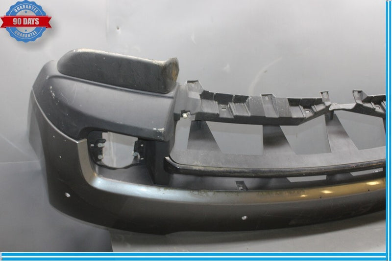 Load image into Gallery viewer, 10-12 Land Rover Range Rover HSE Front Bumper Cover Assembly Oem
