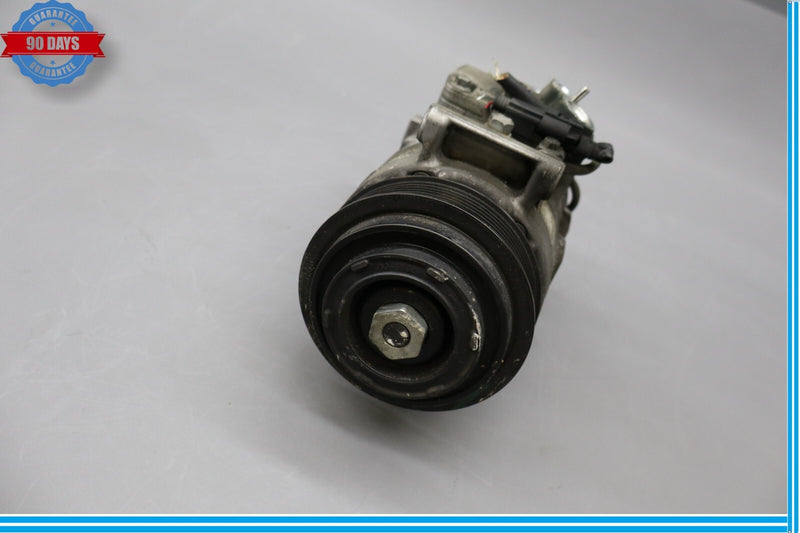 Load image into Gallery viewer, 12-18 Mercedes CLS550 CLS400 W218 A/C Air Conditioning Compressor 0022309711 Oem
