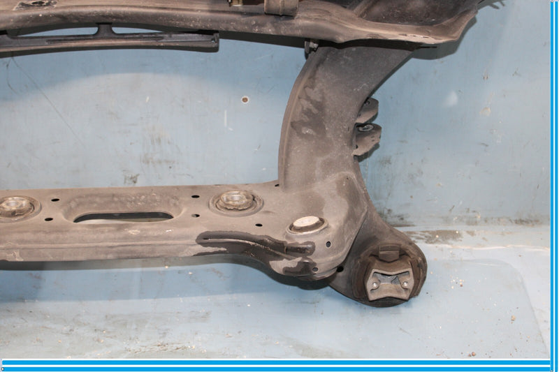 Load image into Gallery viewer, 10-16 Mercedes W212 E350 RWD REAR SUBFRAME CROSSMEMBER OEM 2123506704
