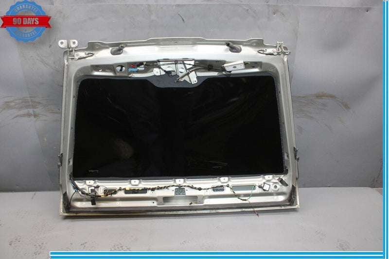 Load image into Gallery viewer, 10-13 Land Range Rover HSE Rear Upper Trunk Lid Tailgate Liftgate Shell Oem

