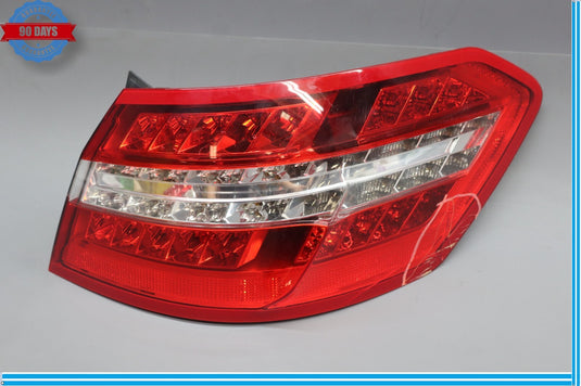 10-13 Mercedes W212 E350 Sedan Right Passenger Side LED Tail Light Lamp Oem