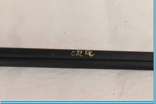 2014-2018 MERCEDES CLA250 W117 FRONT RIGHT PASSENGER WINDOW INNET BELT SEAL OEM