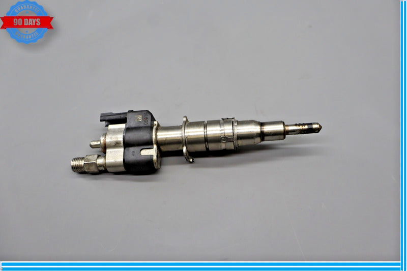 Load image into Gallery viewer, 07-17 BMW 750Li 750Li xDrive Engine Motor Fuel Injection Injector 7585261 Oem
