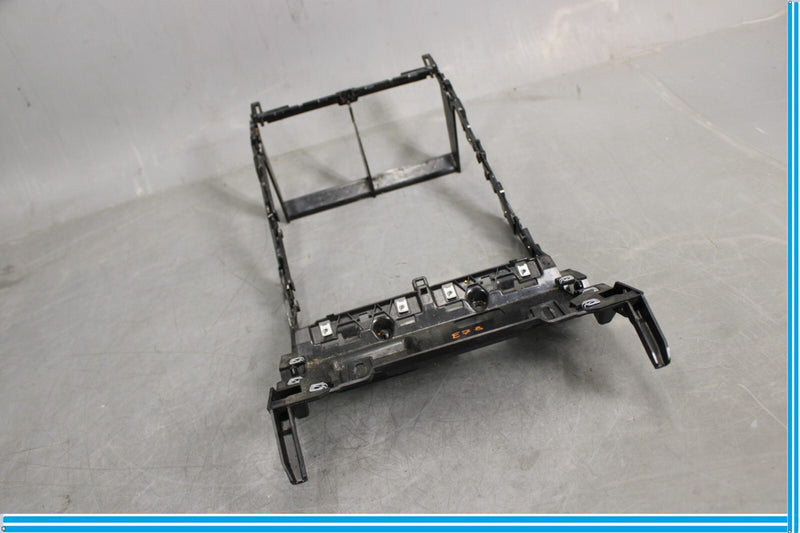 Load image into Gallery viewer, 10-13 LR Range Rover Sport Center Console Upper Frame Support Bracket Oem
