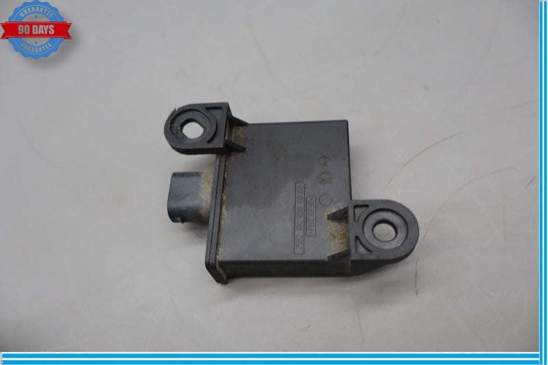 Load image into Gallery viewer, 11-18 Porsche Cayenne 958 TPMS Tire Pressure Monitoring Sensor Unit ECU Oem
