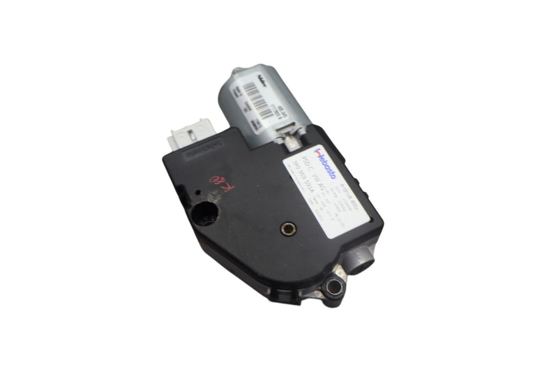 Load image into Gallery viewer, 11-17 Volkswagen Touareg Front Panoramic Sunroof Sun Roof Motor 7P0959591B Oem
