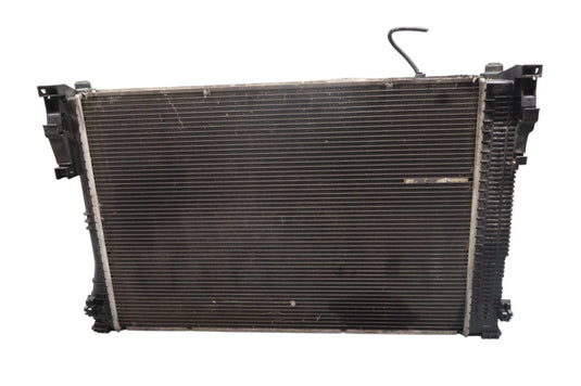 08-15 Mercedes W212 E350 C300 Engine Motor Water Cooling Radiator 2045003003 Oem