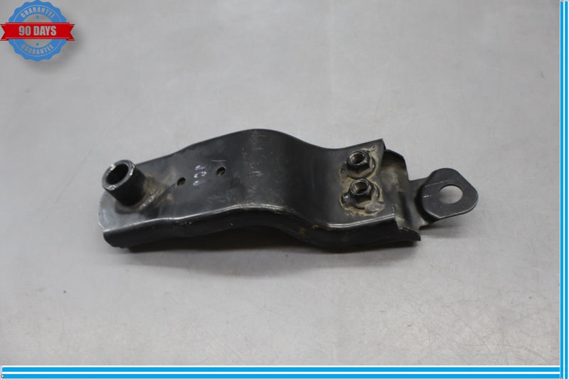 Load image into Gallery viewer, 15-20 Hyundai Genesis G80 Front Right Side Subframe Support Bracket Oem
