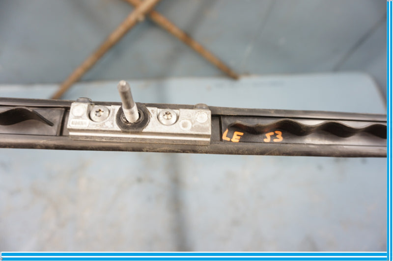 Load image into Gallery viewer, 14-18 BMW X5 Left Driver Side Luggage Roof Rack Rail Bar 7295813 Oem
