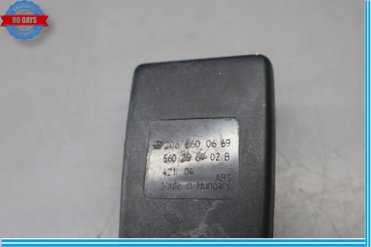 98-03 Mercedes W210 E320 CLK320 Front Right Side Seatbelt Seat Belt Buckle Oem