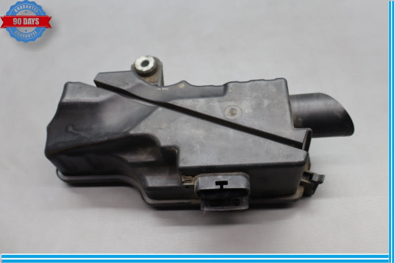 Load image into Gallery viewer, 12-16 Hyundai Equus Engine Air Cleaner Filter Housing Intake Box Oem
