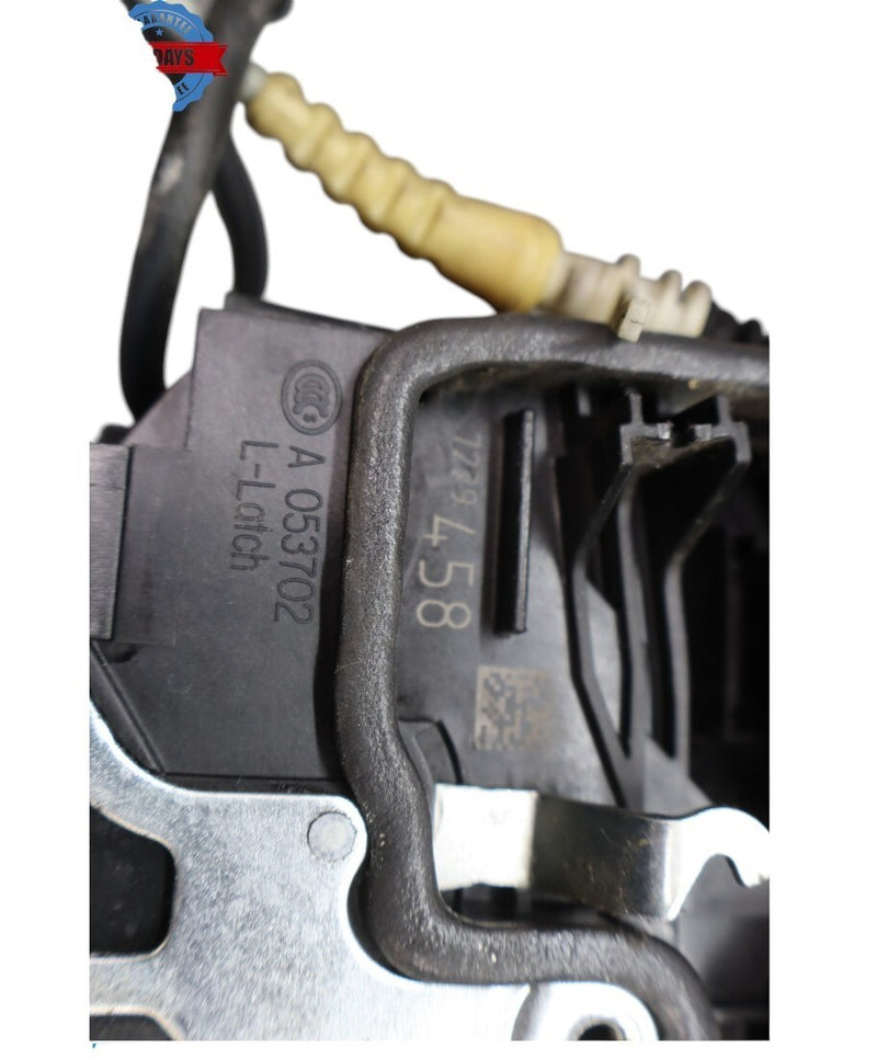 Load image into Gallery viewer, 11-16 BMW 528i 535i F10 Front Right Side Door Lock Latch Actuator Oem
