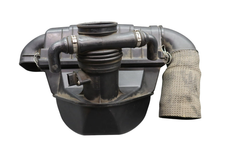 Load image into Gallery viewer, 04-08 Maserati Quattroporte M139 4.2L Air Intake Cleaner Filter Housing Box Oem
