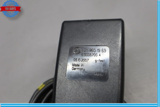 07-09 Mercedes CLS550 W219 Front Left Side Seat Belt Buckle A2118601969 Oem