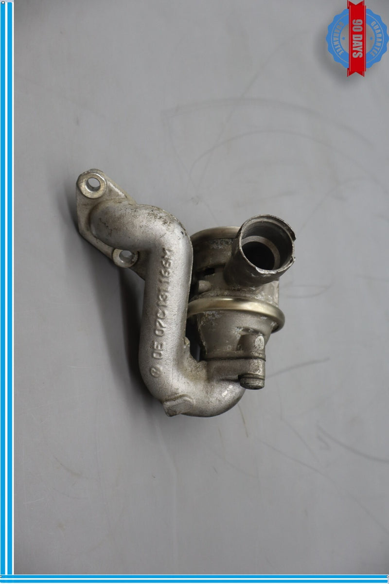 Load image into Gallery viewer, Bentley Continental Gt 2008 Right EGR Valve &amp; Connector Pipe 07C131166D Oem
