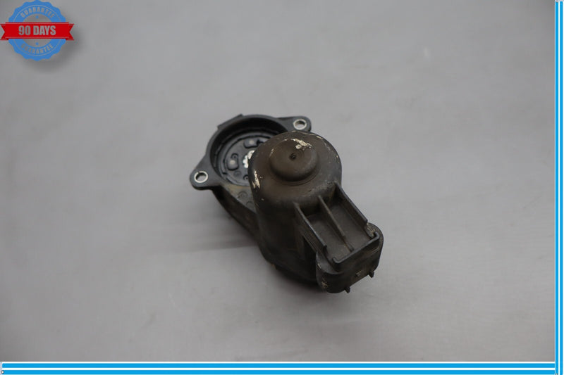 Load image into Gallery viewer, 11-16 BMW 535i xDrive Left Driver Side Parking Brake Actuator Motor Oem
