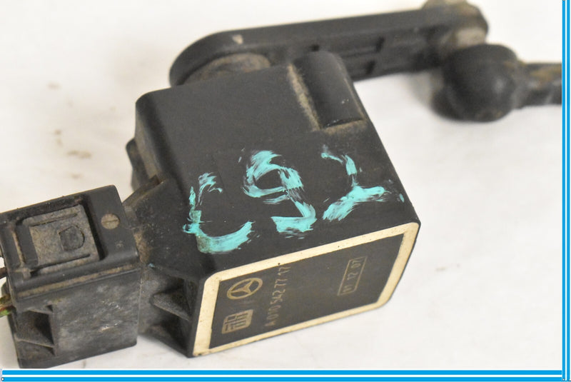 Load image into Gallery viewer, 03-09 Mercedes W209 CLK55 AMG C230 Suspension Level Hight Sensor 0105427717 OEM
