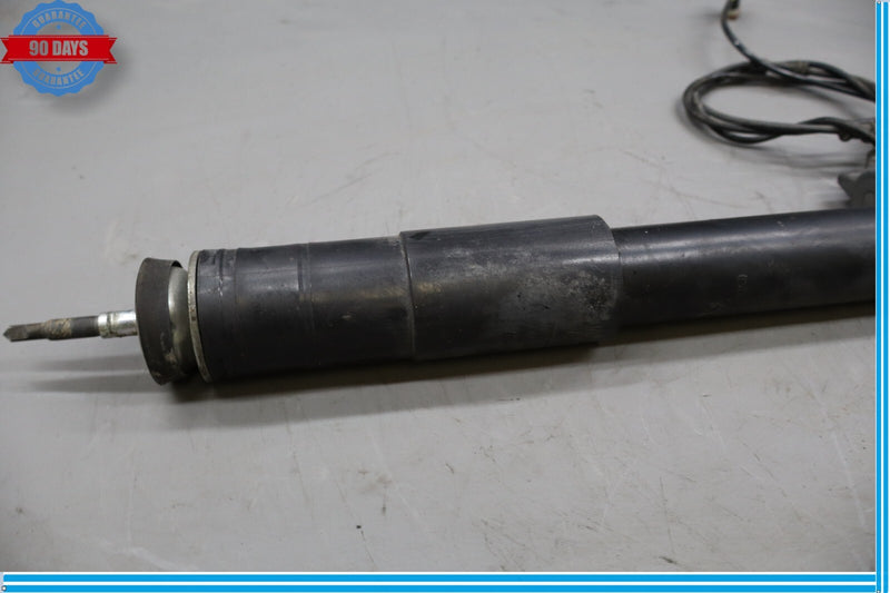 Load image into Gallery viewer, 06-11 Mercedes W219 CLS550 Rear Left or Right Strut Shock Absorber Oem
