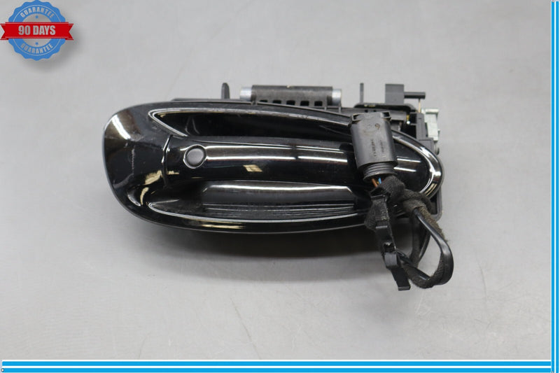 Load image into Gallery viewer, 10-16 Porsche Panamera 970 Front Right Side Exterior Door Handle Keyless Go Oem
