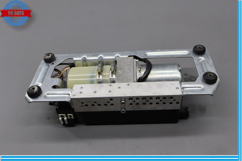 Load image into Gallery viewer, 03-12 Mercedes R230 SL500 Convertible Top Hydraulic Pump Motor Oem
