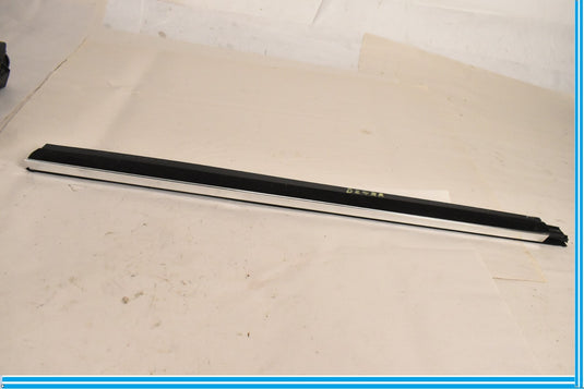 09-15 BMW F01 F02 750i 750Li Rear Right Inner Window Channel Cover 7206450 Oem