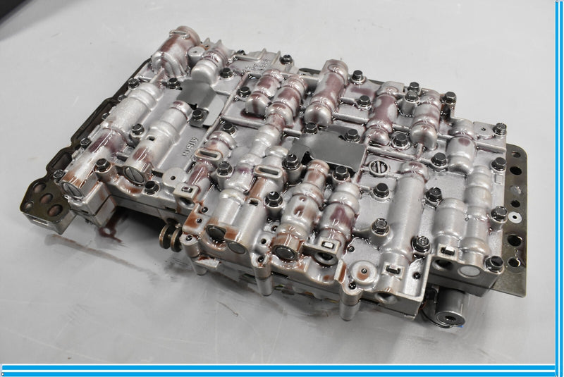Load image into Gallery viewer, 08-10 Porsche Cayenne Automatic Transmission Valve Body 3.6l ,4.8l Oem
