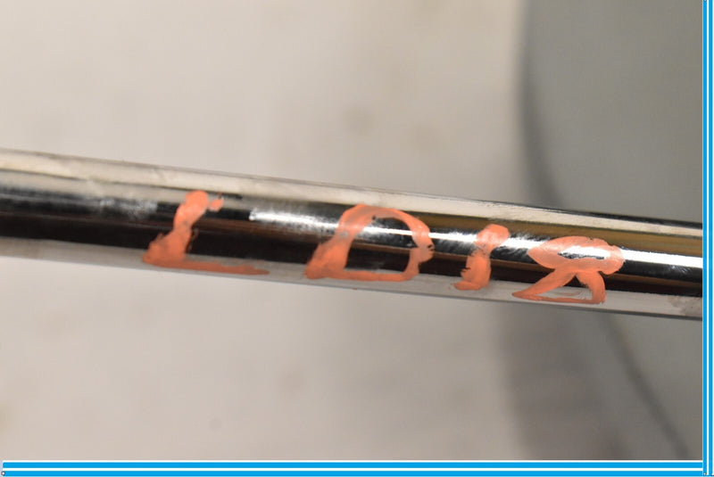 Load image into Gallery viewer, 04-08 Maserati Quattroporte Front Left Driver Seat Headrest Head Rest Gray Oem
