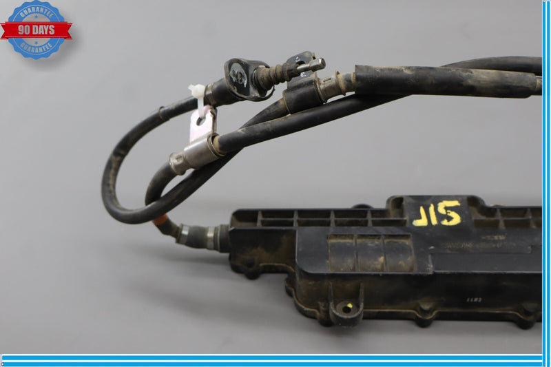Load image into Gallery viewer, 15-17 Hyundai Genesis G80 Emergency Parking Brake Actuator Motor W/Cable Oem

