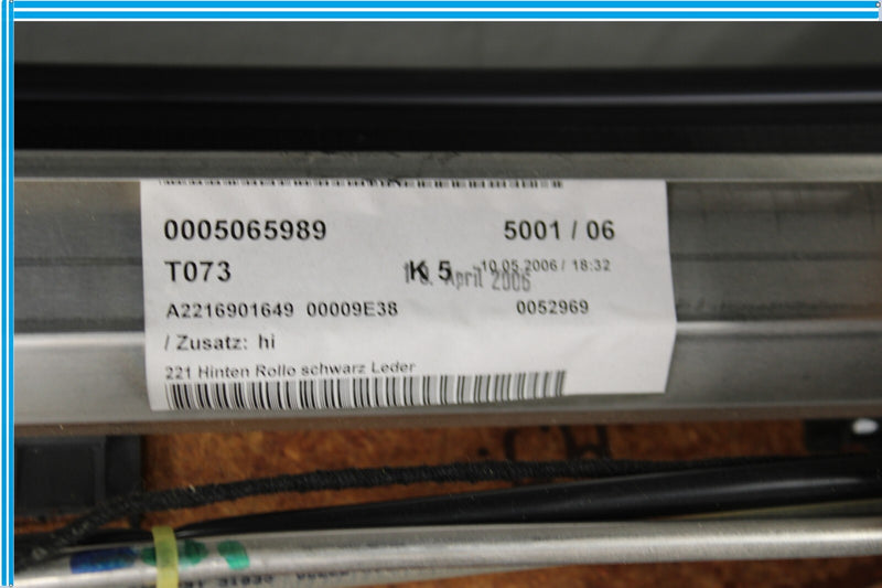 Load image into Gallery viewer, 07-13 Mercedes S550 S400 S600 Rear Window Sun Shade Screen Roller Blind Oem
