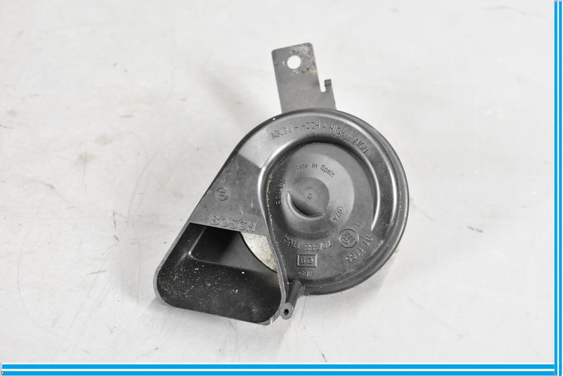 Load image into Gallery viewer, 05-11 Mercedes SLK280 SLK350 R171 Low High Pitch Tone Note Horn Signal Oem
