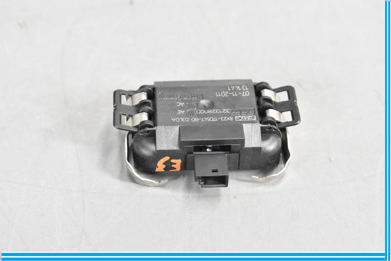 Load image into Gallery viewer, 09-15 Jaguar XJ XJL Front Windshield Rain Sensor Unit Module Unit ECU Oem
