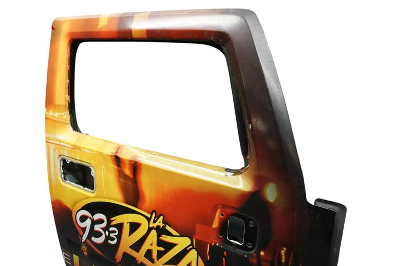 Load image into Gallery viewer, 03-09 Hummer H2 Front Right Passenger Side Door Shell Panel 25887985 Oem
