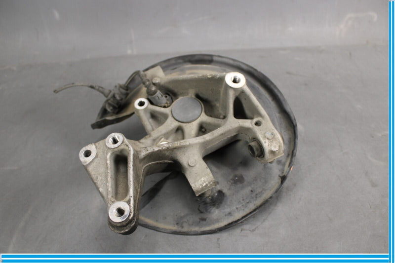 Load image into Gallery viewer, 13-17 Volkswagen CC Rear Right Passenger Side Spindle Knuckle Wheel Hub Oem
