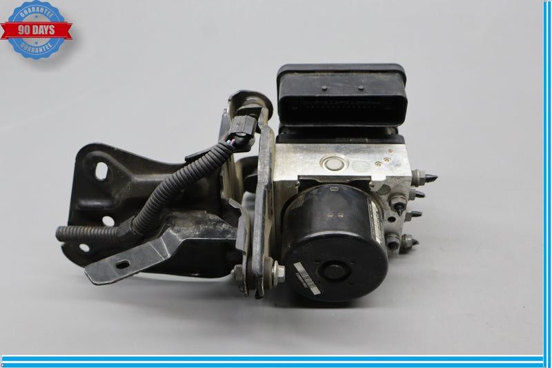 Load image into Gallery viewer, 09-11 Audi A3 A3 Quattro ABS Brake Pump Module Unit 1K0907379 Oem

