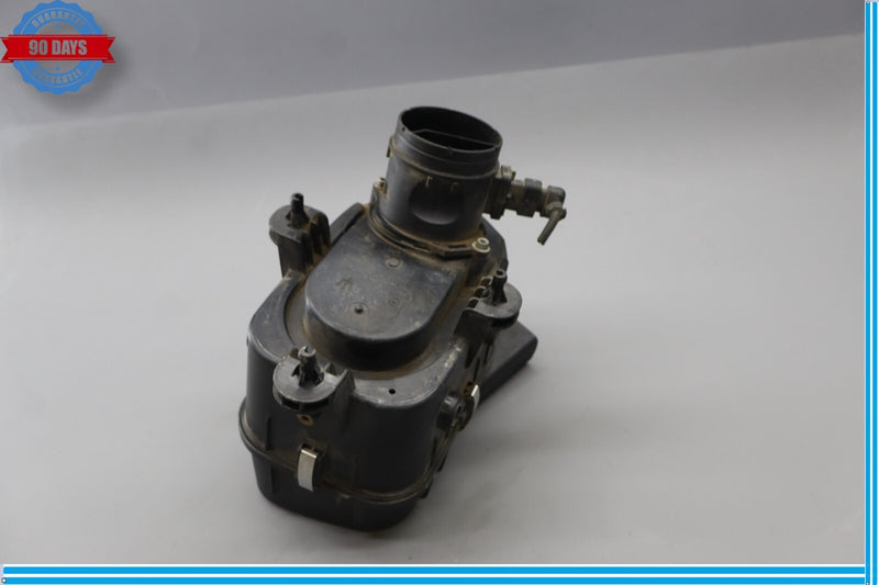 Load image into Gallery viewer, 14-21 Maserati Ghibli Left Side Engine Air Cleaner Housing Filter Box Oem
