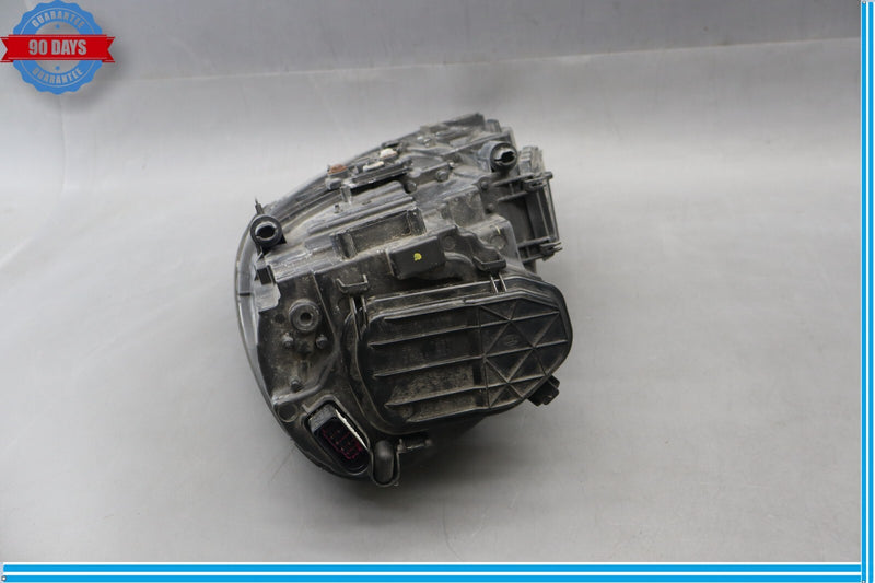 Load image into Gallery viewer, 11-14 Porsche Panamera Front Right Passenger Side Headlight Lamp 7P5941032 Oem
