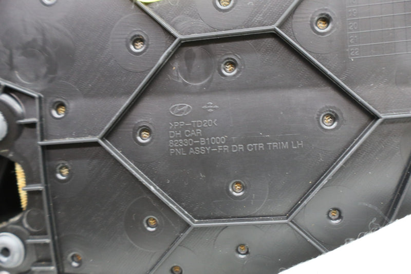 Load image into Gallery viewer, 15-17 Hyundai Genesis G80 Front Left Driver Side Interior Door Panel Trim Oem
