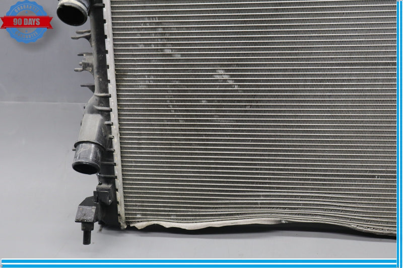 Load image into Gallery viewer, 14-22 Maserati Quattroporte Water Cooling Radiator Oem
