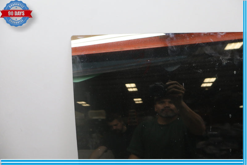 Load image into Gallery viewer, 2015 Mercedes X166 GL450 Rear Right Passenger Side Door Window Auto Glass Oem
