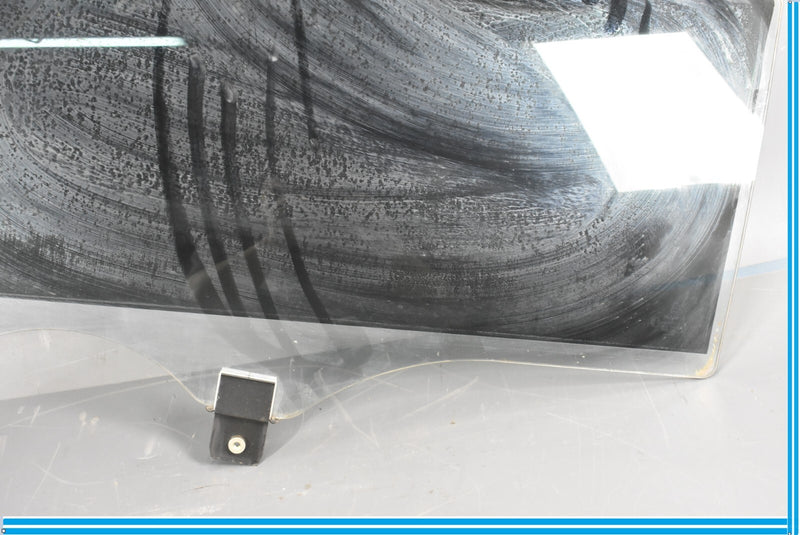 Load image into Gallery viewer, 00-06 Mercedes S500 S600 W220 Rear Left Driver Side Door Window Auto Glass Oem
