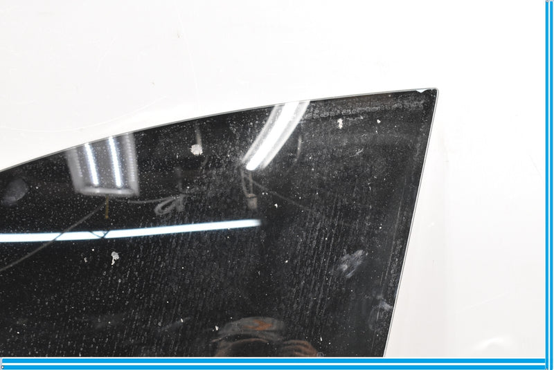 Load image into Gallery viewer, 06-11 Mercedes CLS550 CLS55 AMG W219 Front Left Driver Door Window Glass Oem
