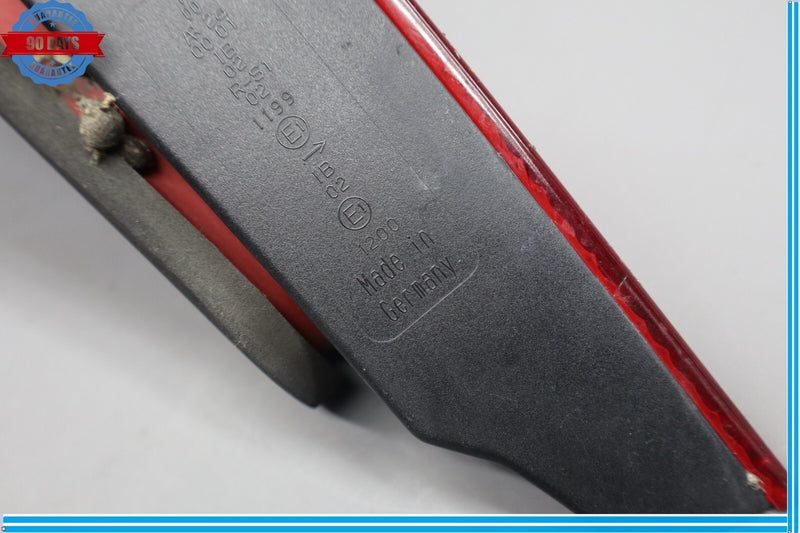 Load image into Gallery viewer, 03-06 Mercedes R230 SL500 AMG Rear Right Side Tail Light Lamp Assembly Oem
