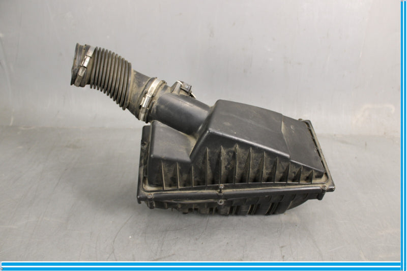 Load image into Gallery viewer, 10-13 Land Range Rover Sport Right Air Intake Cleaner Filter Box Housing Oem
